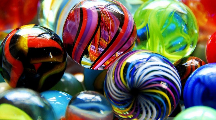 OFFLINE DAY IN BANJA LUKA – MARBLES, NOT CLICKS